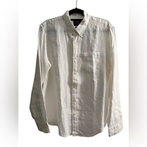 Abercrombie & Fitch White Button-Down